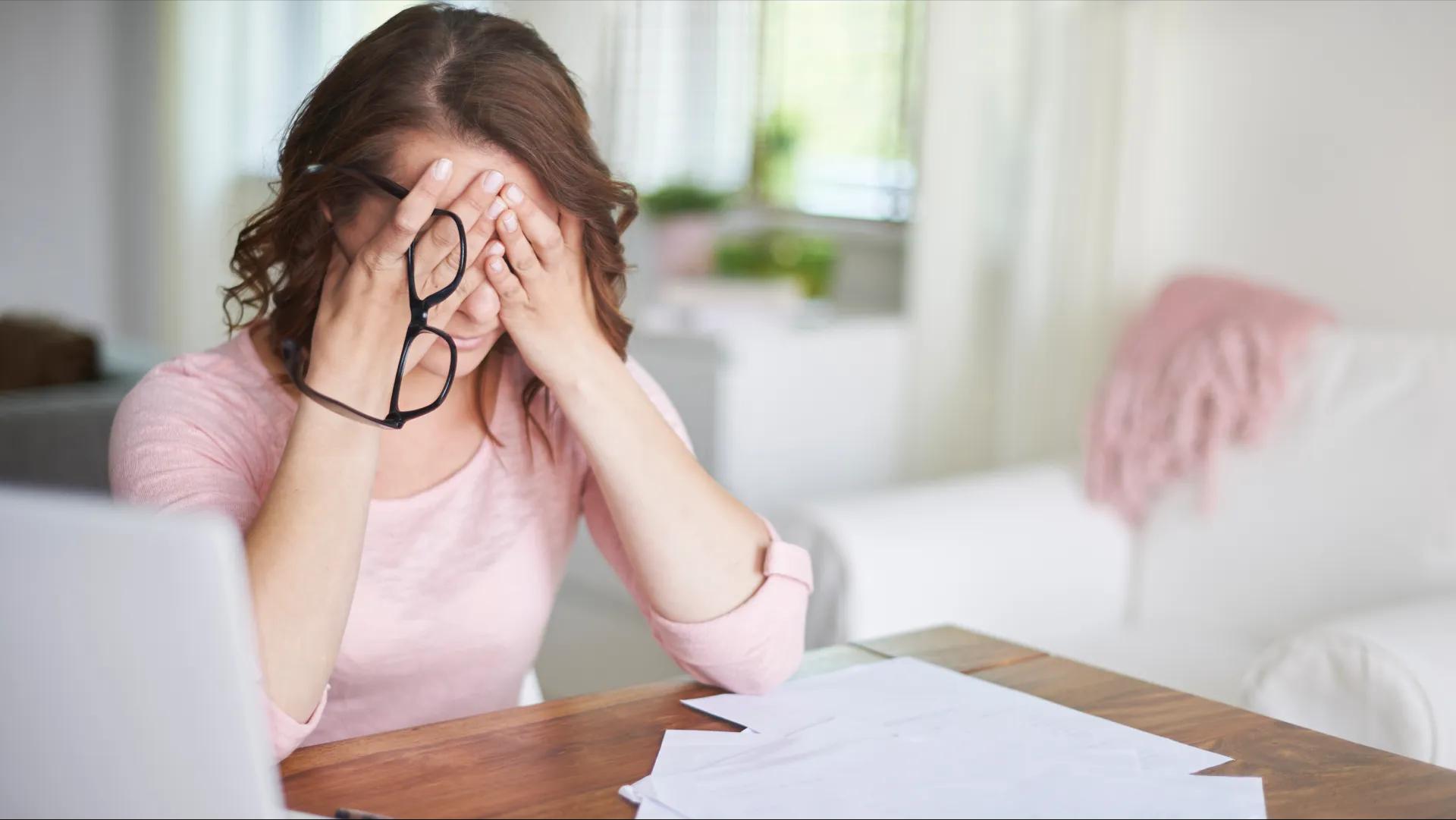 استرس چیست؟ راه‌های مقابله با استرس