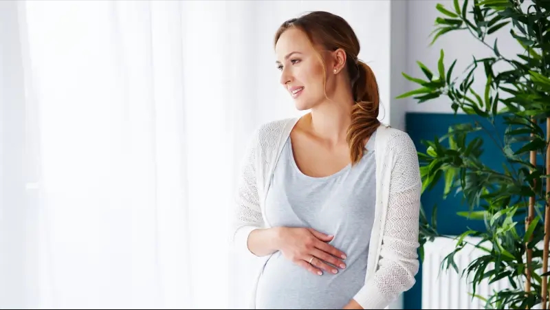 احتمال بارداری در سن بالا(۴۹ سالگی)؛فواید،خطرات وافزایش شانس