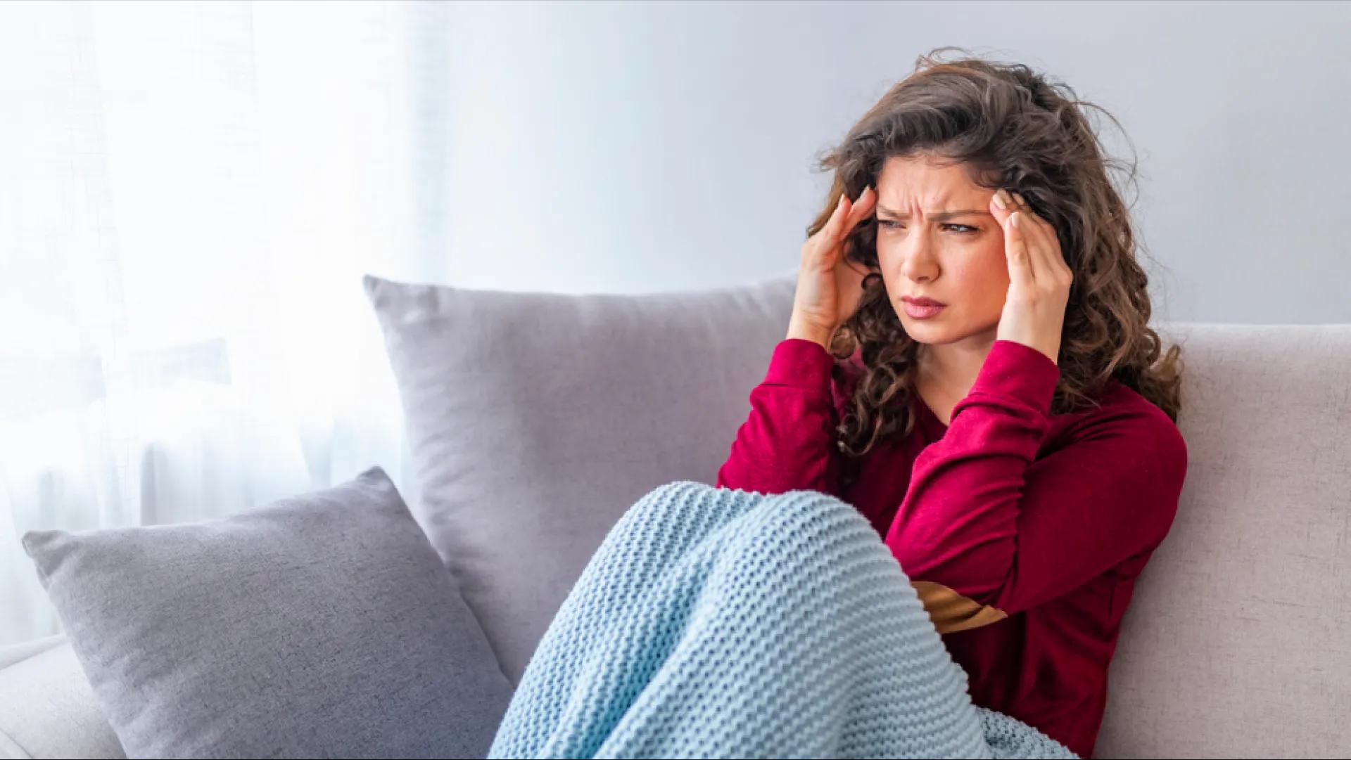 اختلال PMDD چیست و چه تفاوتی با PMS دارد؟
