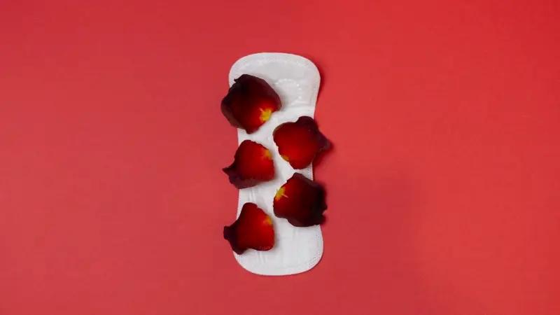 لخته خون در پریودی نشانه چیست و چه زمانی نگرانکننده است؟