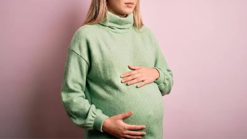 درمان خانگی سوزش معده در بارداری و راهکارهای درمان سریع