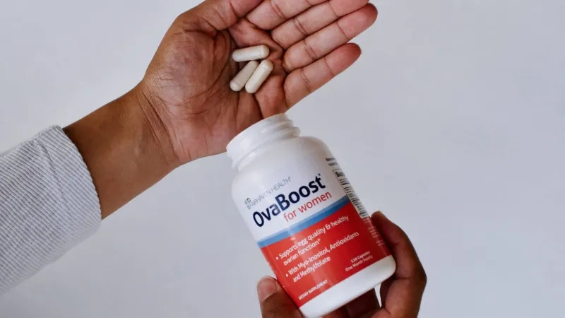 قرص اوابوست چیست؟ تاثیر بر باروری، عوارض و روش مصرف