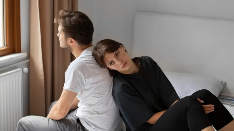 چه چیزی باعث سقط جنین در اوایل بارداری میشود؟(علائم، درمان و پیشگیری)